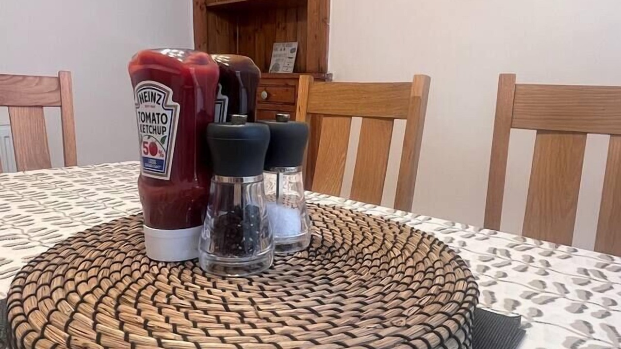 Photo of Others in Woodside