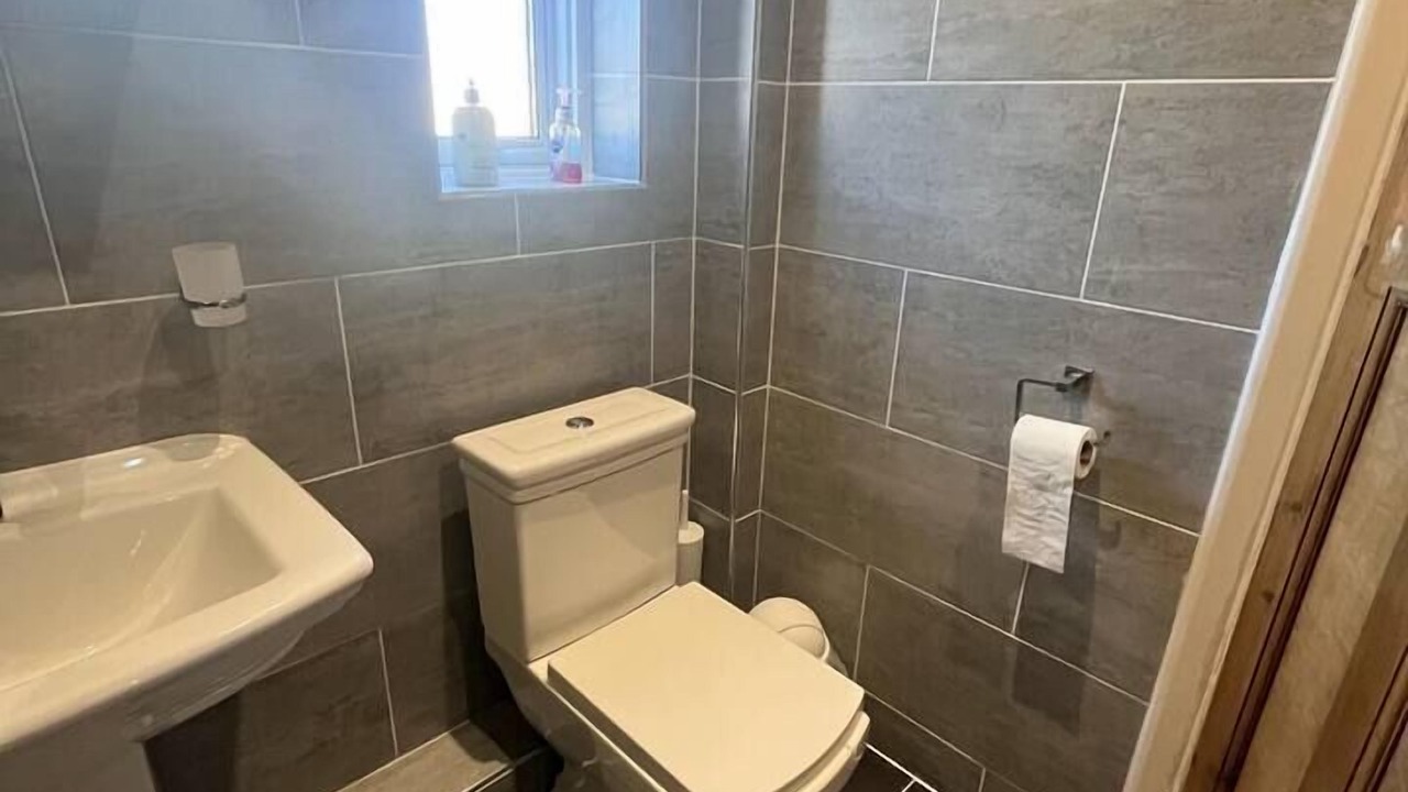 Photo of Others in Woodside