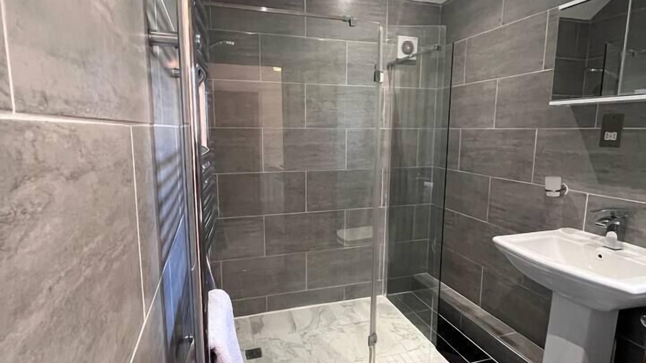 Photo of Others in Woodside