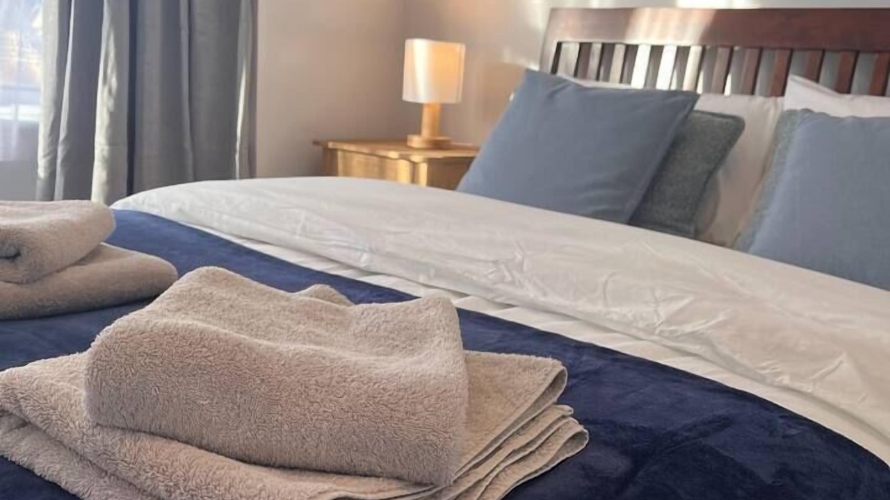 Photo of Others in Woodside