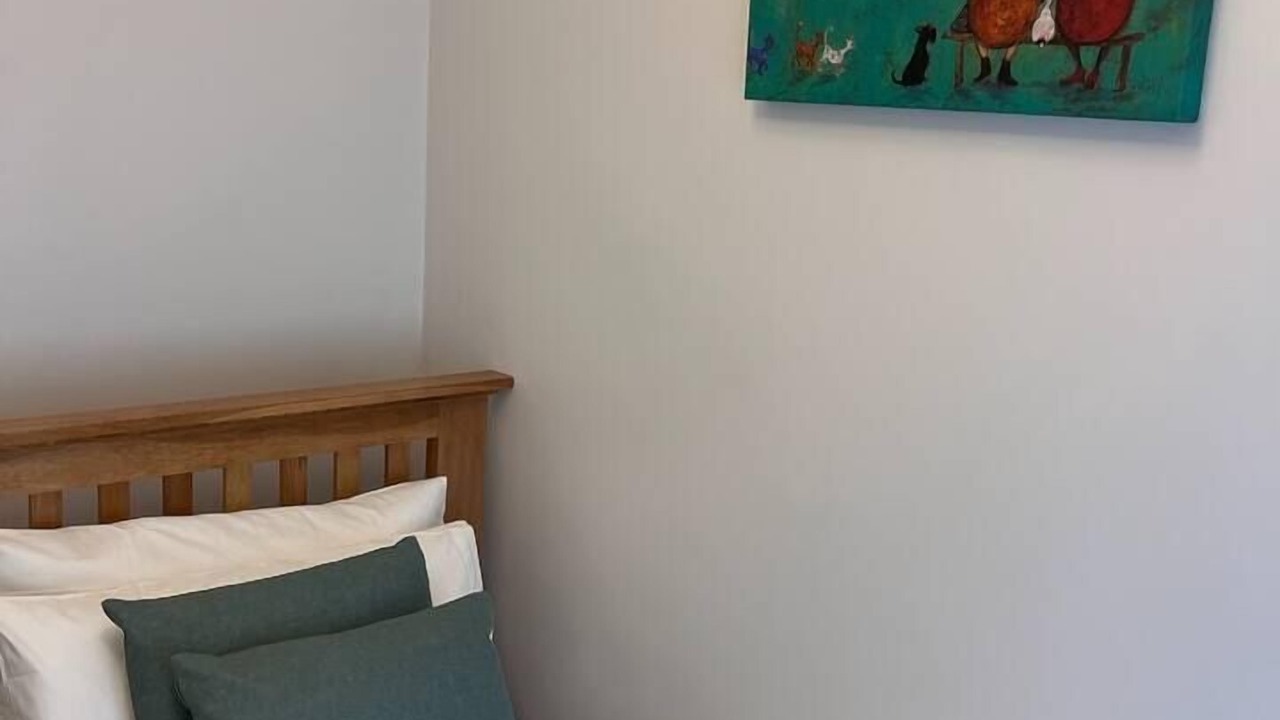 Photo of Others in Woodside