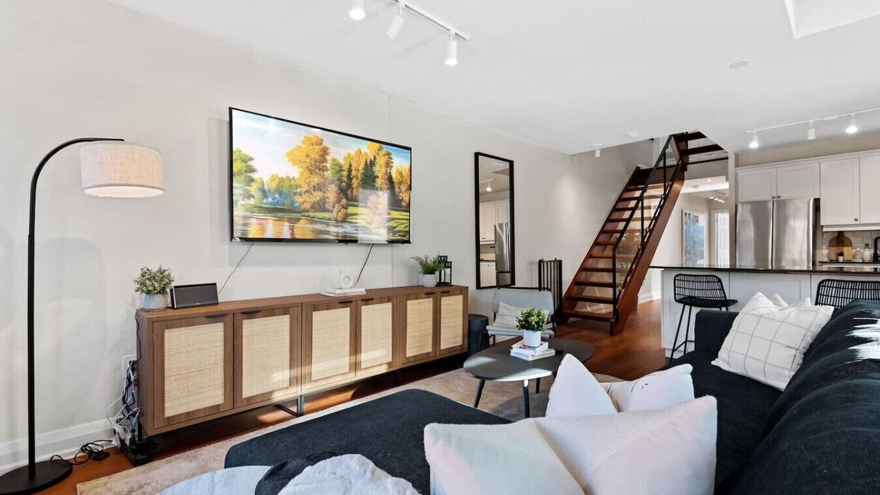 Photo of Bedroom in Lawrence Park South