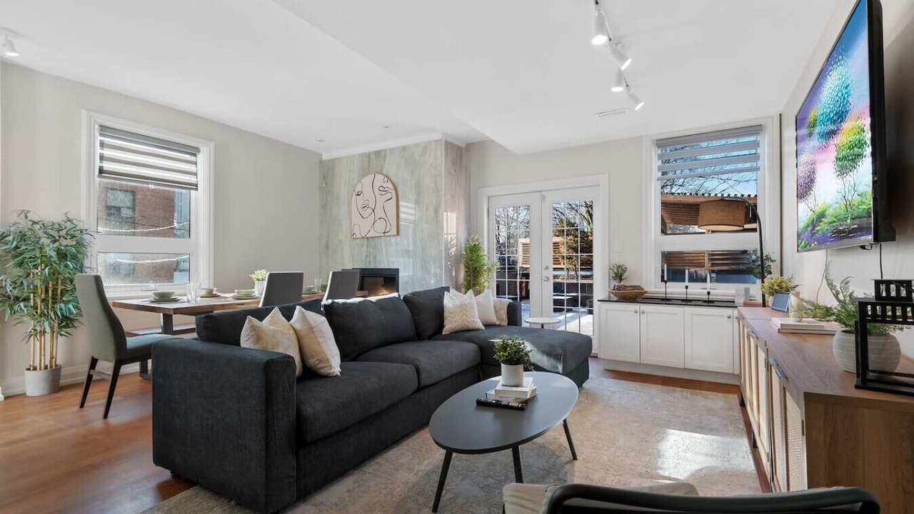 Photo of Bedroom in Lawrence Park South