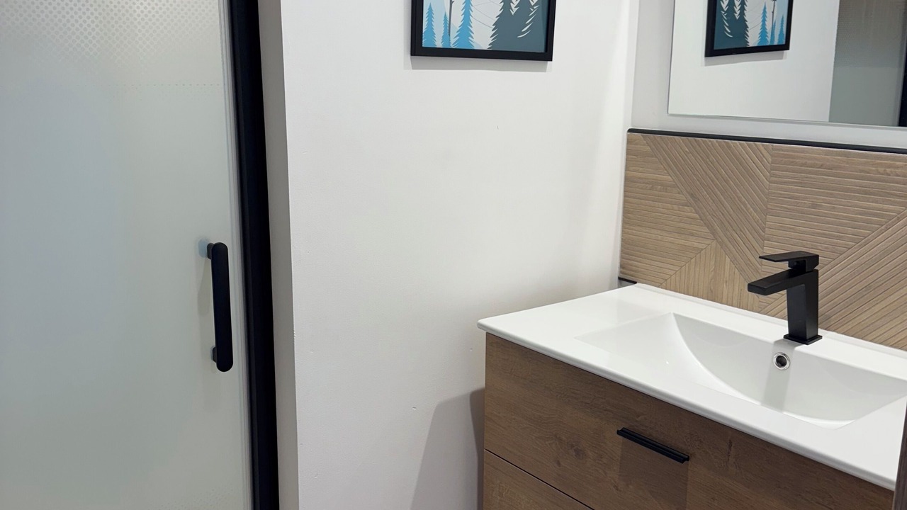 Photo of Bathroom in Egat