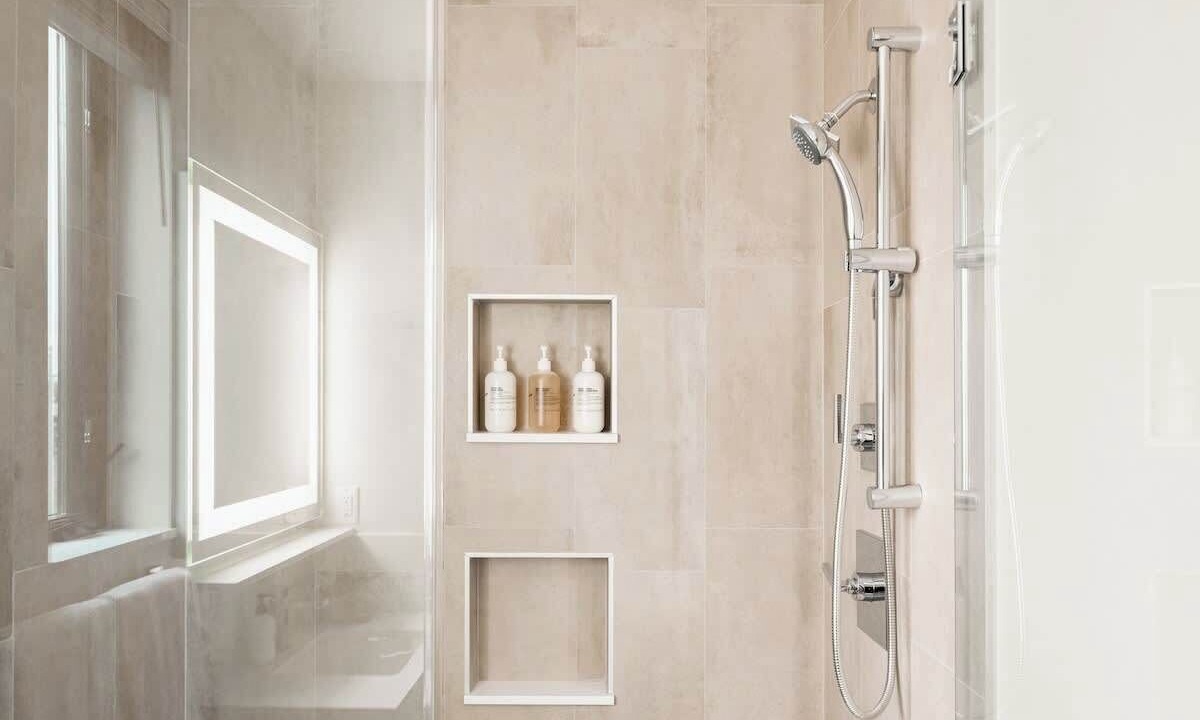 Photo of Bathroom in Jefferson Park