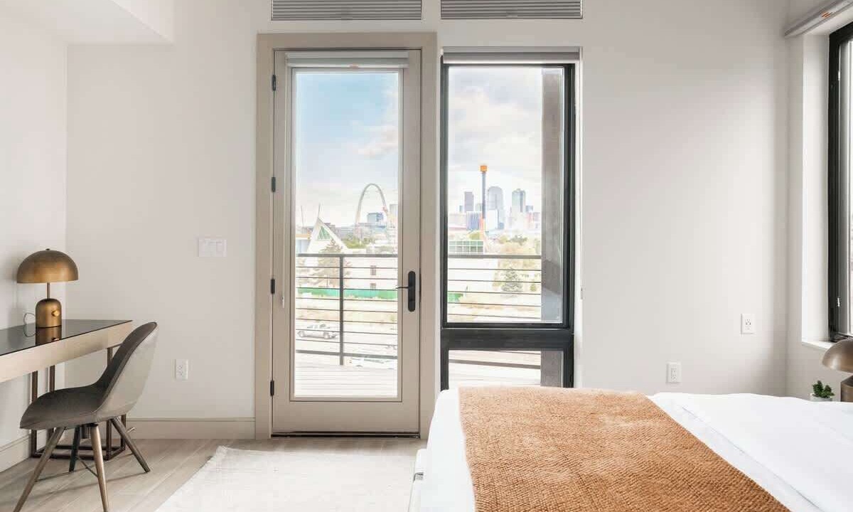 Photo of Bedroom in Jefferson Park