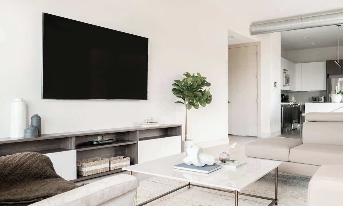 Photo of Livingroom in Jefferson Park