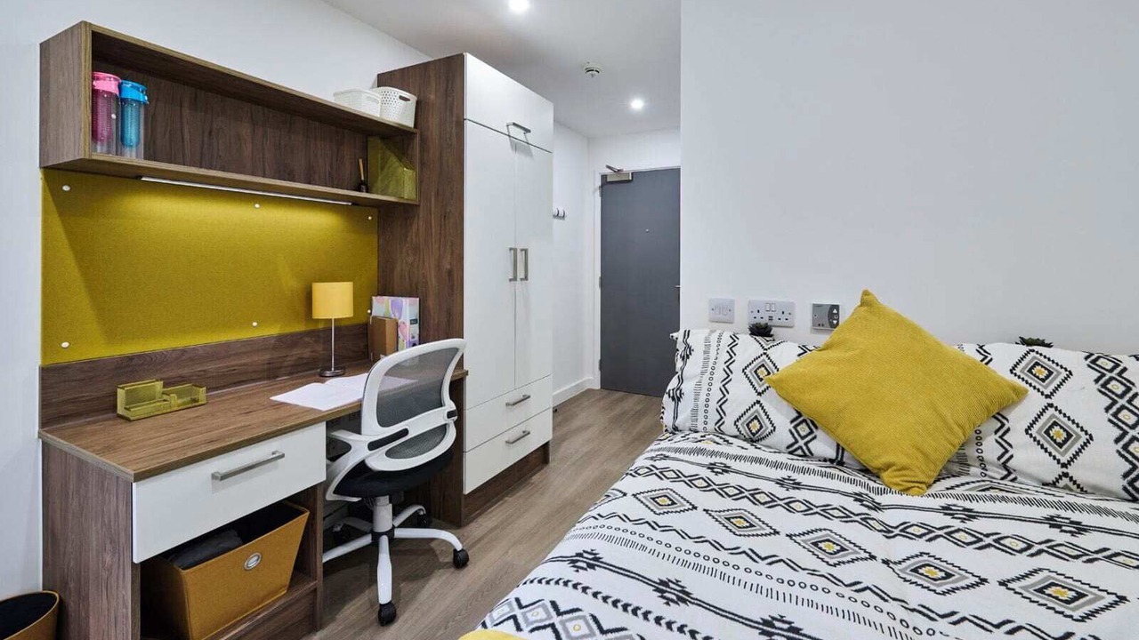 Photo of Bedroom in Tatenhill