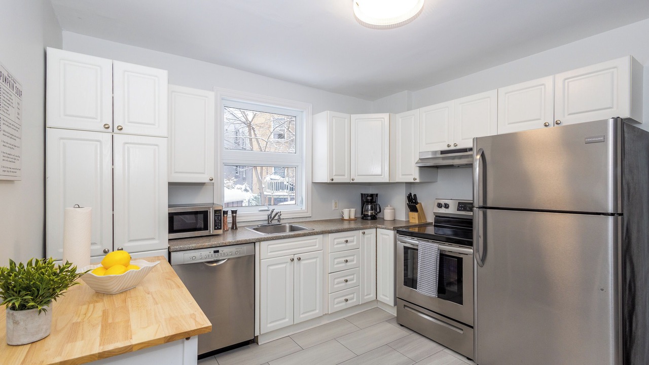 Photo of Kitchen in Vanier