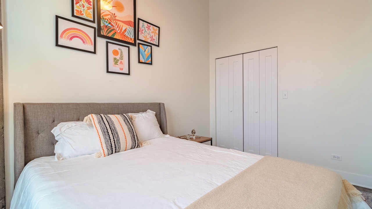 Photo of Bedroom in Near South Side