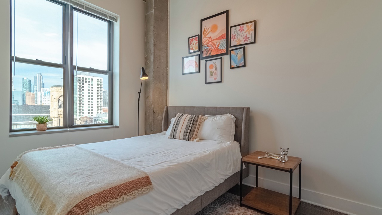 Photo of Bedroom in Near South Side