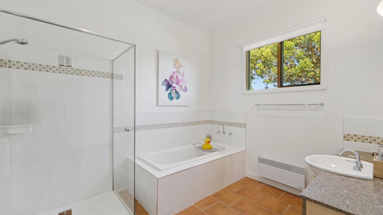 Photo of Bathroom in Marengo