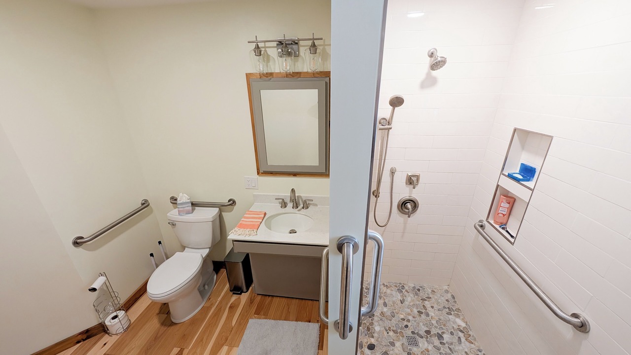 Photo of Bathroom in Deposit