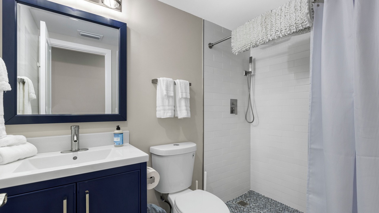 Photo of Bathroom in Englewood
