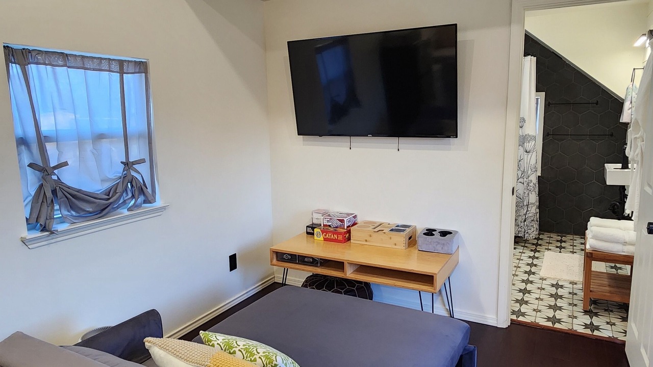 Photo of Bedroom in Staples
