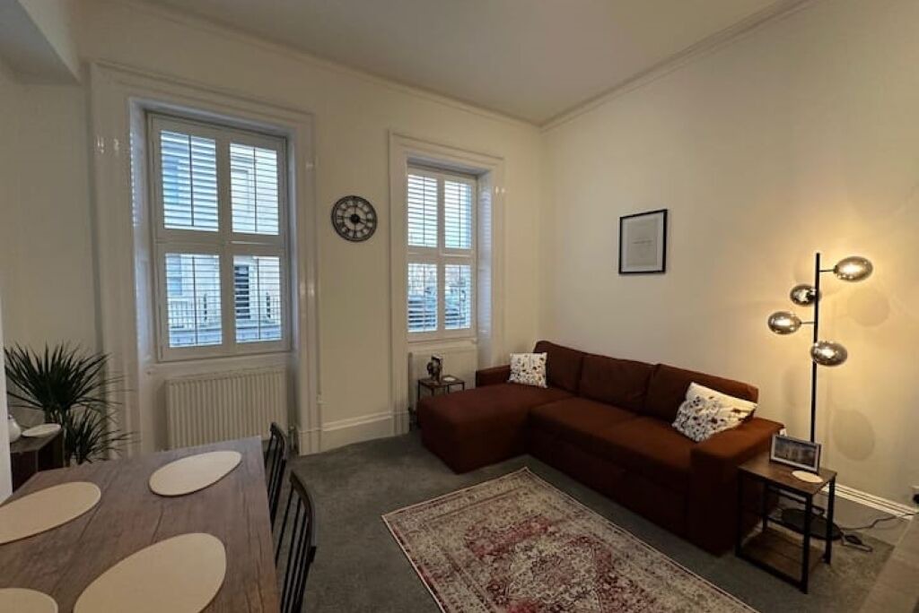 Photo of Livingroom in Bath