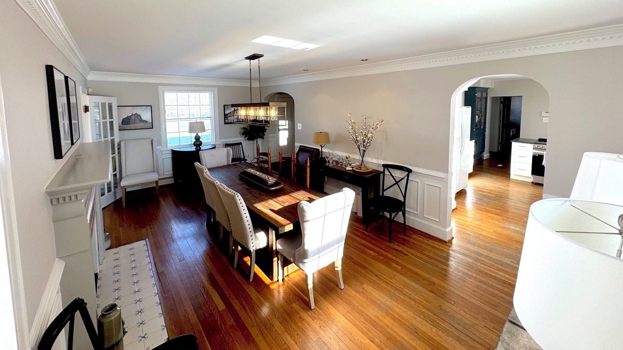 Photo of Livingroom in Glen Allen