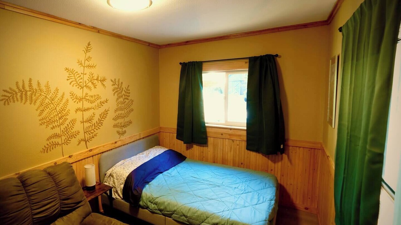 Photo of Bedroom in Skykomish
