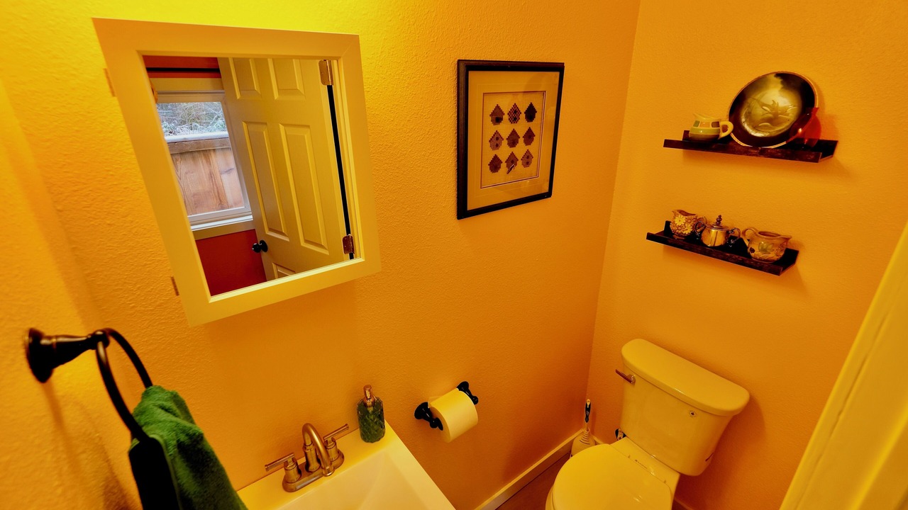 Photo of Bathroom in Skykomish