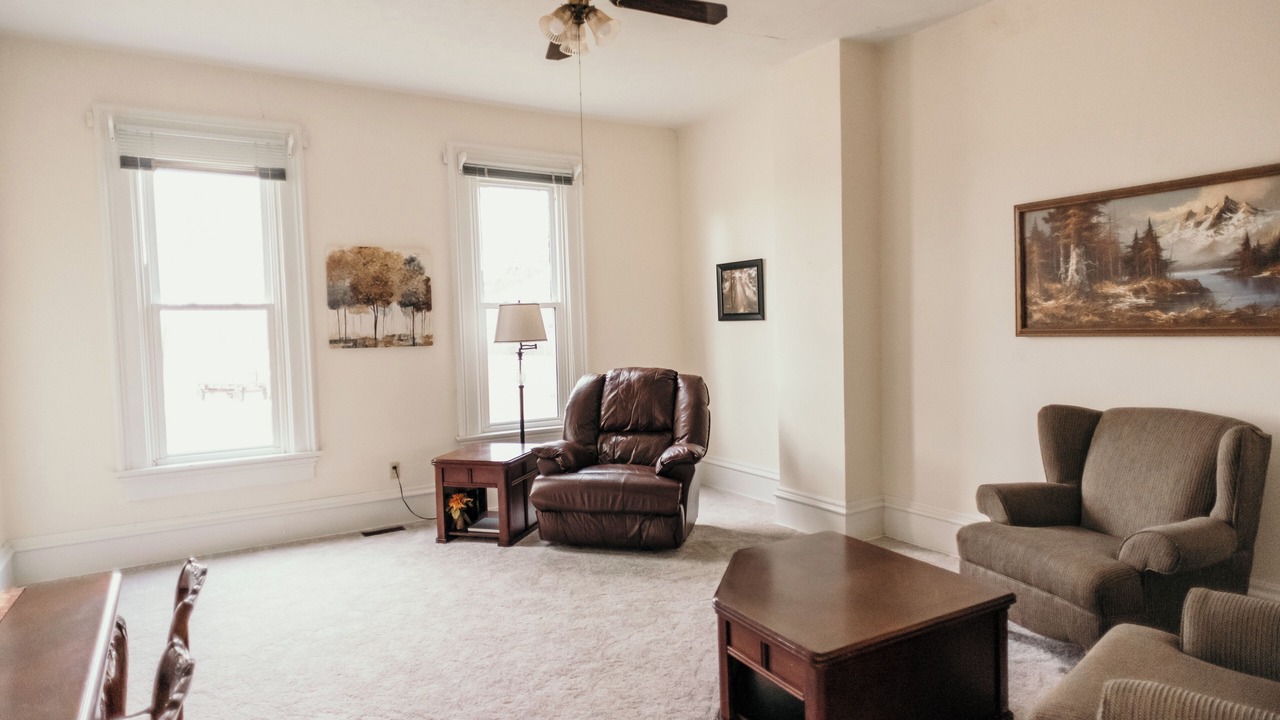 Photo of Livingroom in Highland  Vermillion County