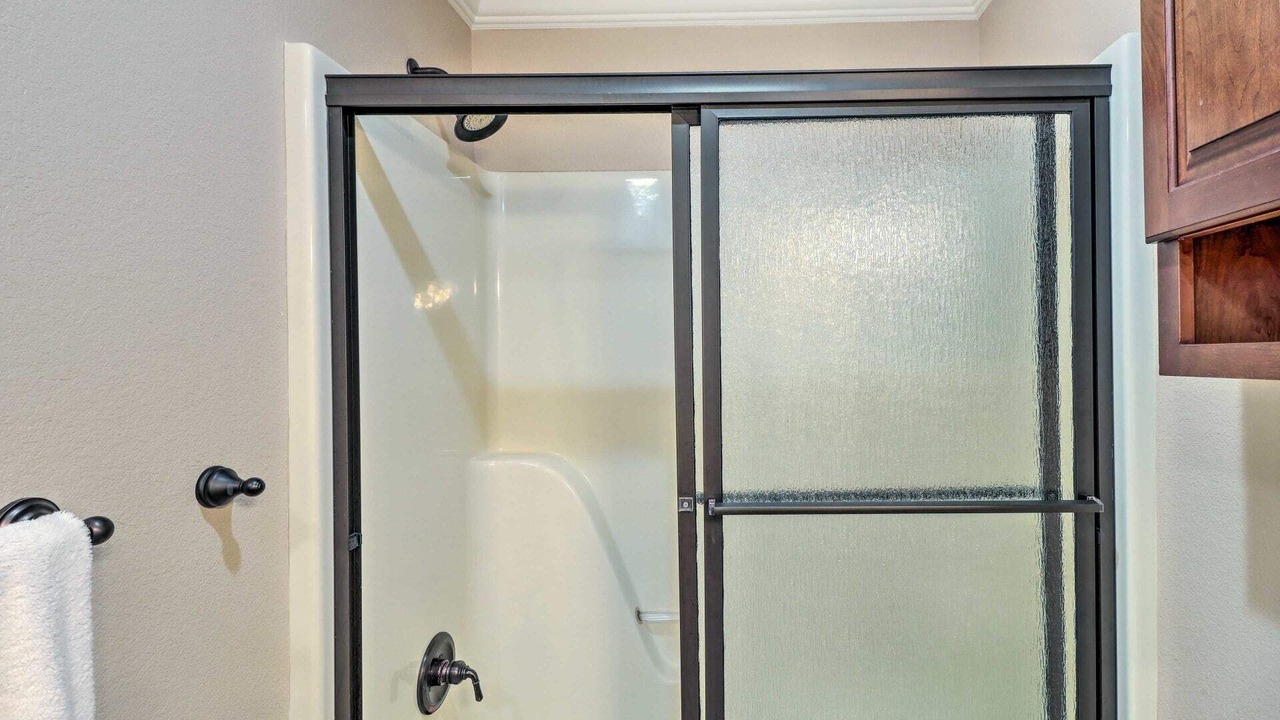 Photo of Bathroom in Bull Shoals
