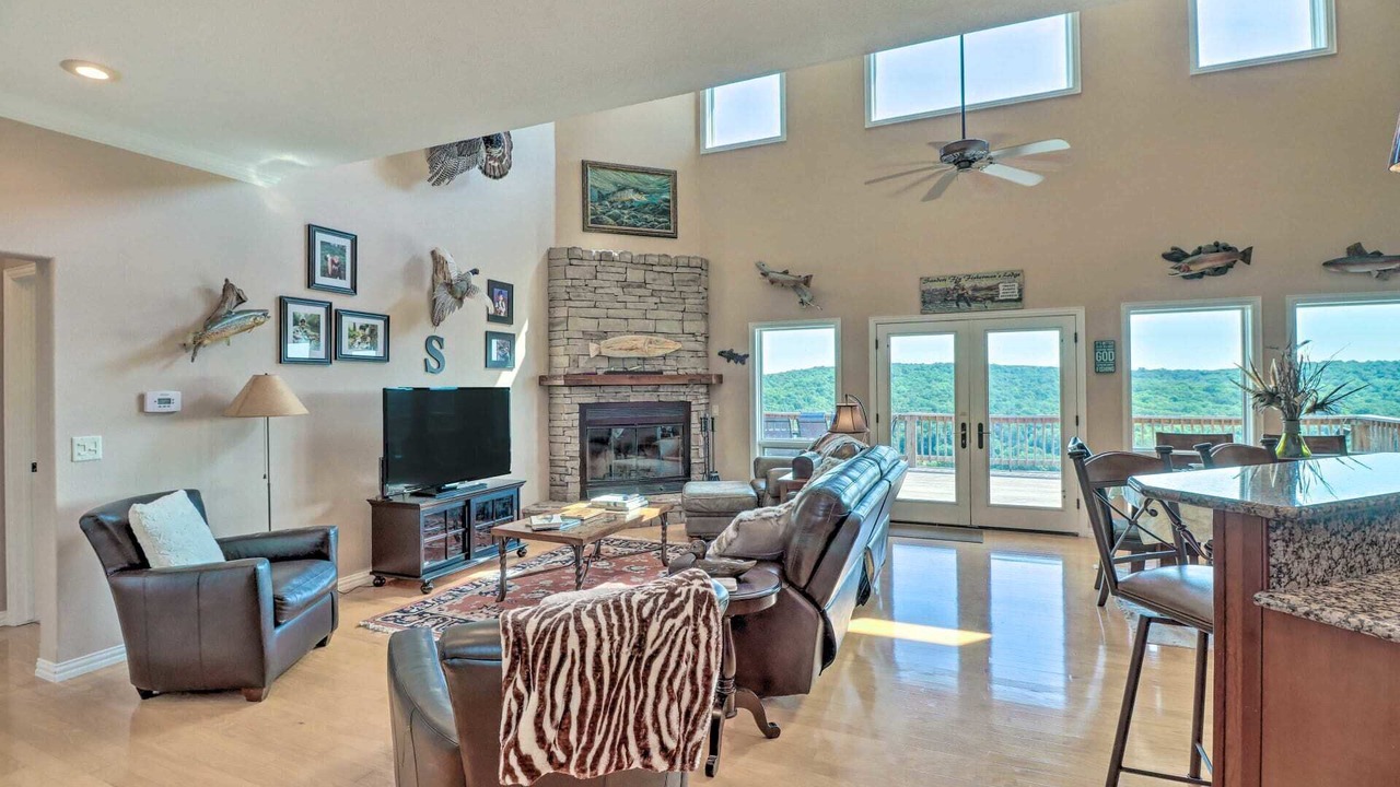 Photo of Livingroom in Bull Shoals