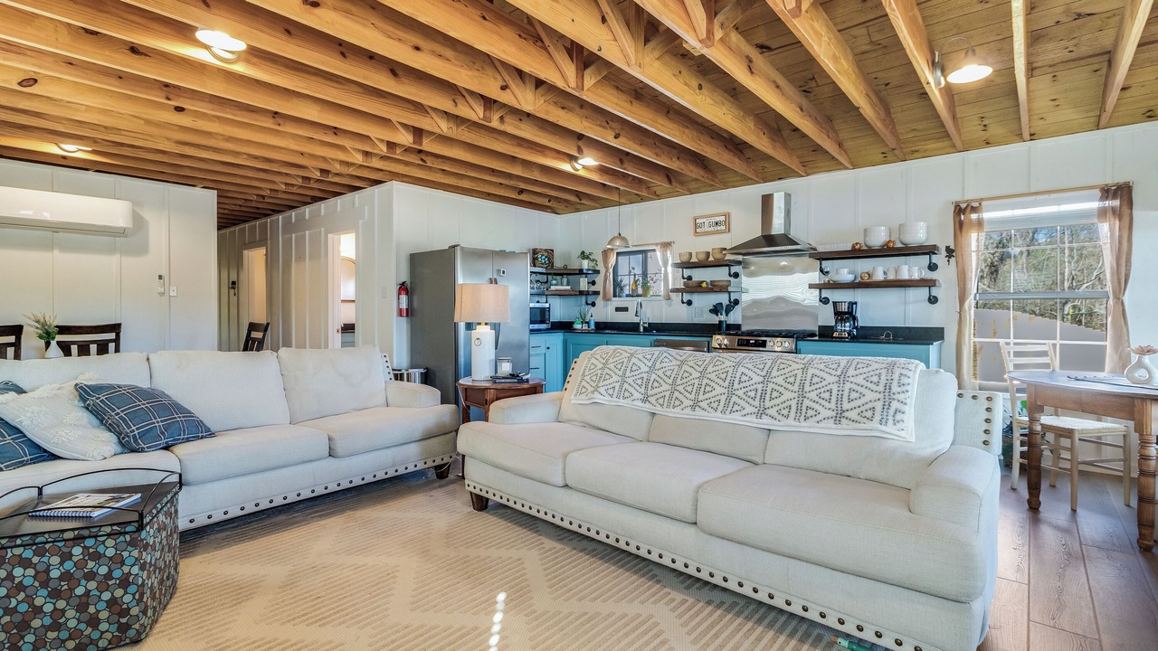 Photo of Livingroom in Atchafalaya