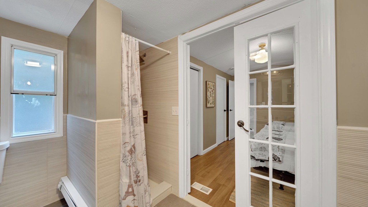 Photo of Others in Liberty