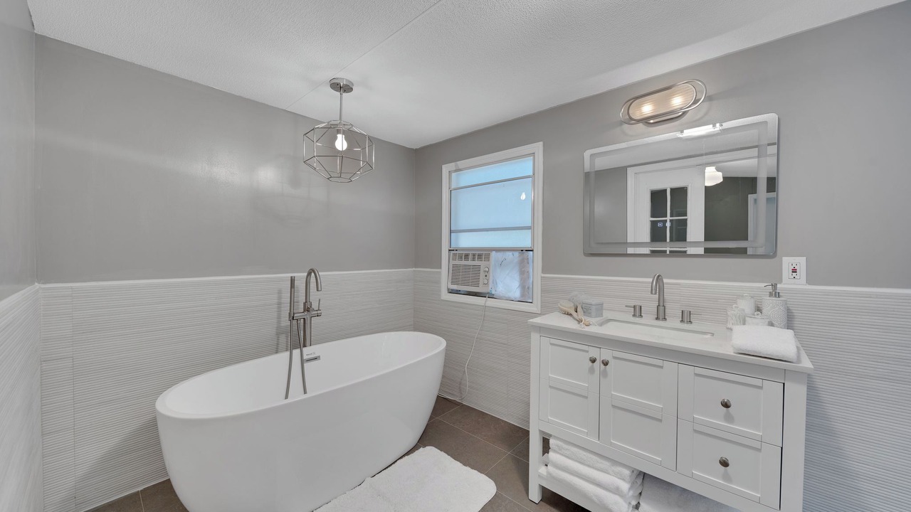 Photo of Bathroom in Liberty