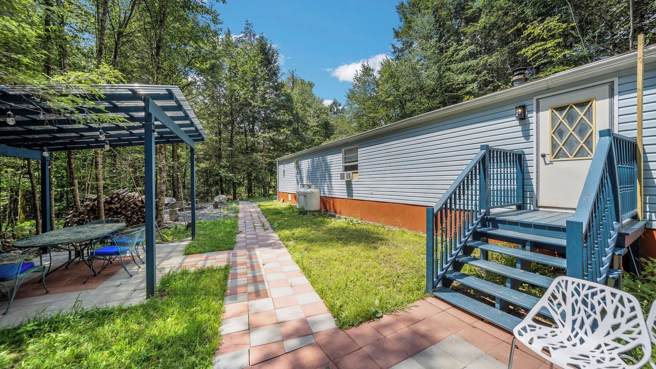 Photo of Patio Balcony in Liberty