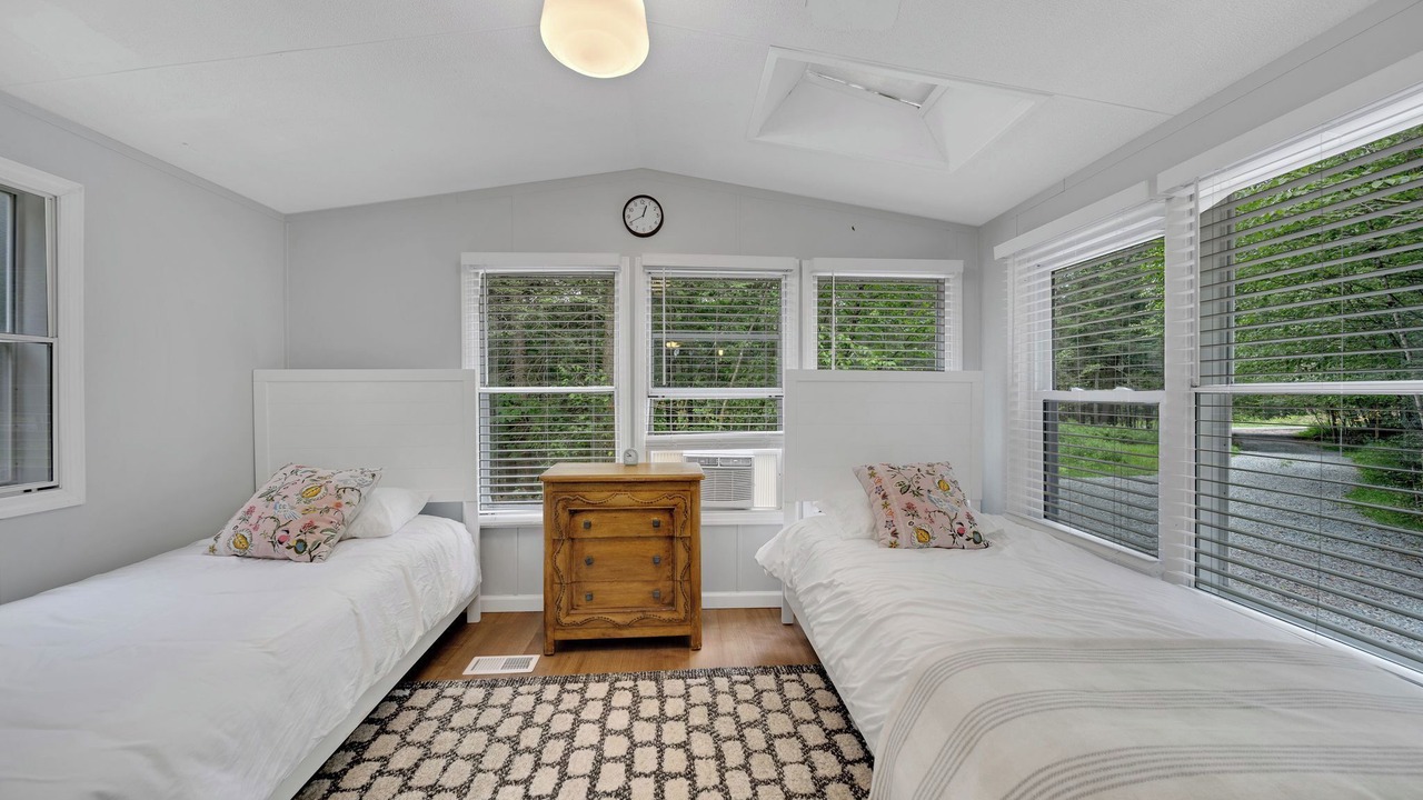 Photo of Bedroom in Liberty