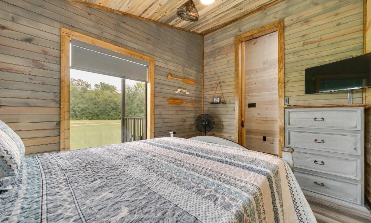 Photo of Bedroom in Golden