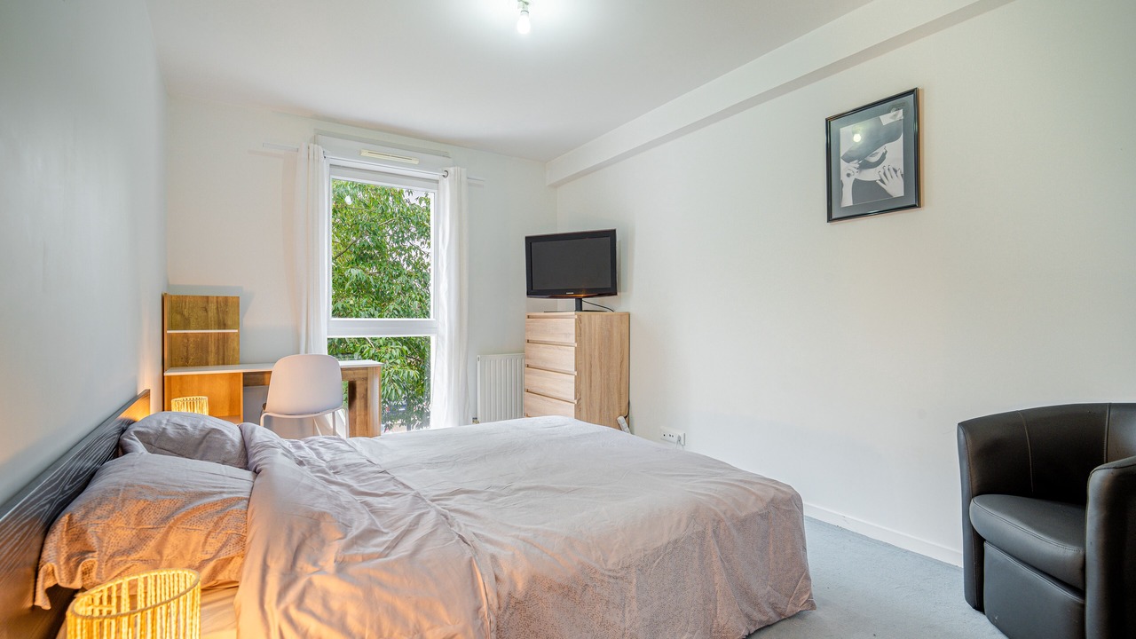 Photo of Bedroom in Trappes