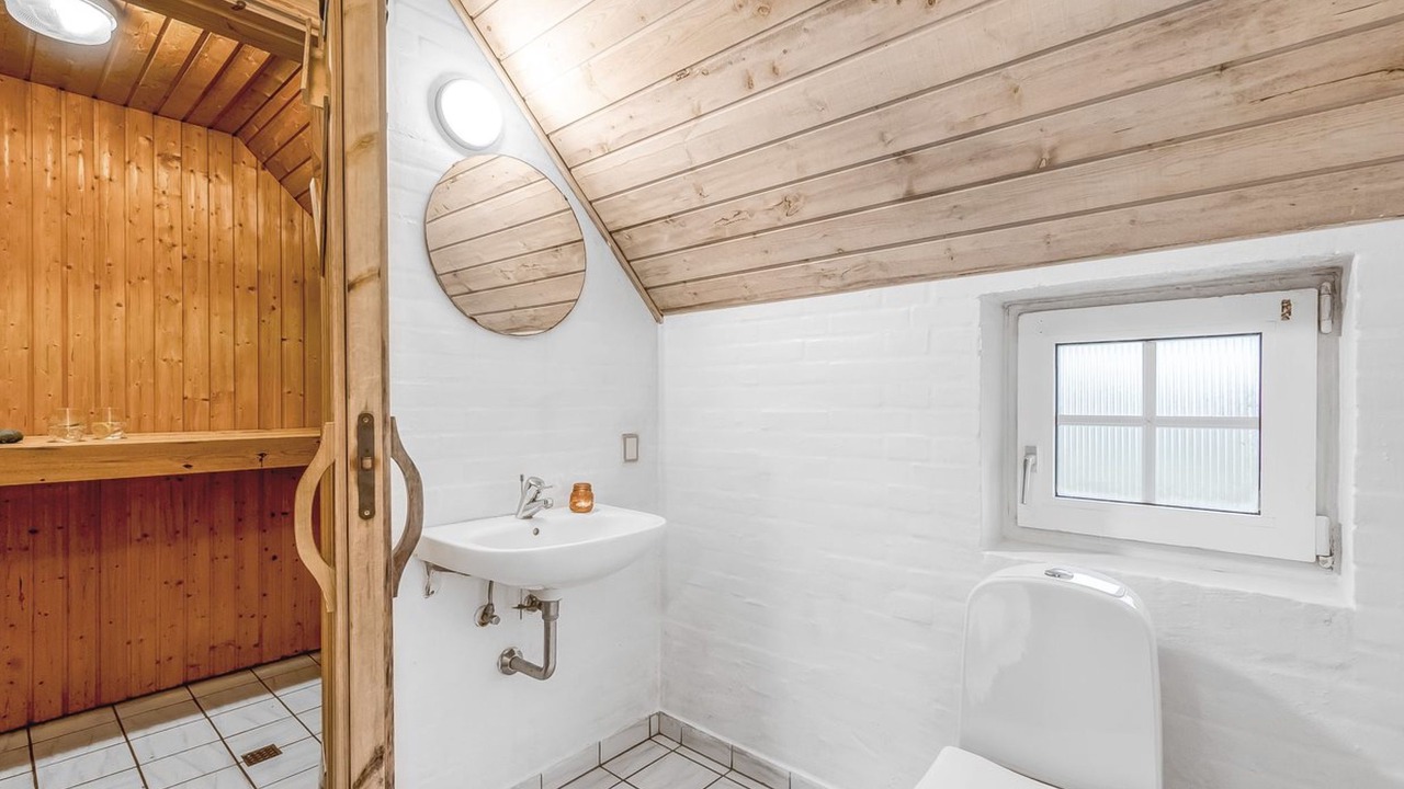 Photo of Bathroom in Øhuse