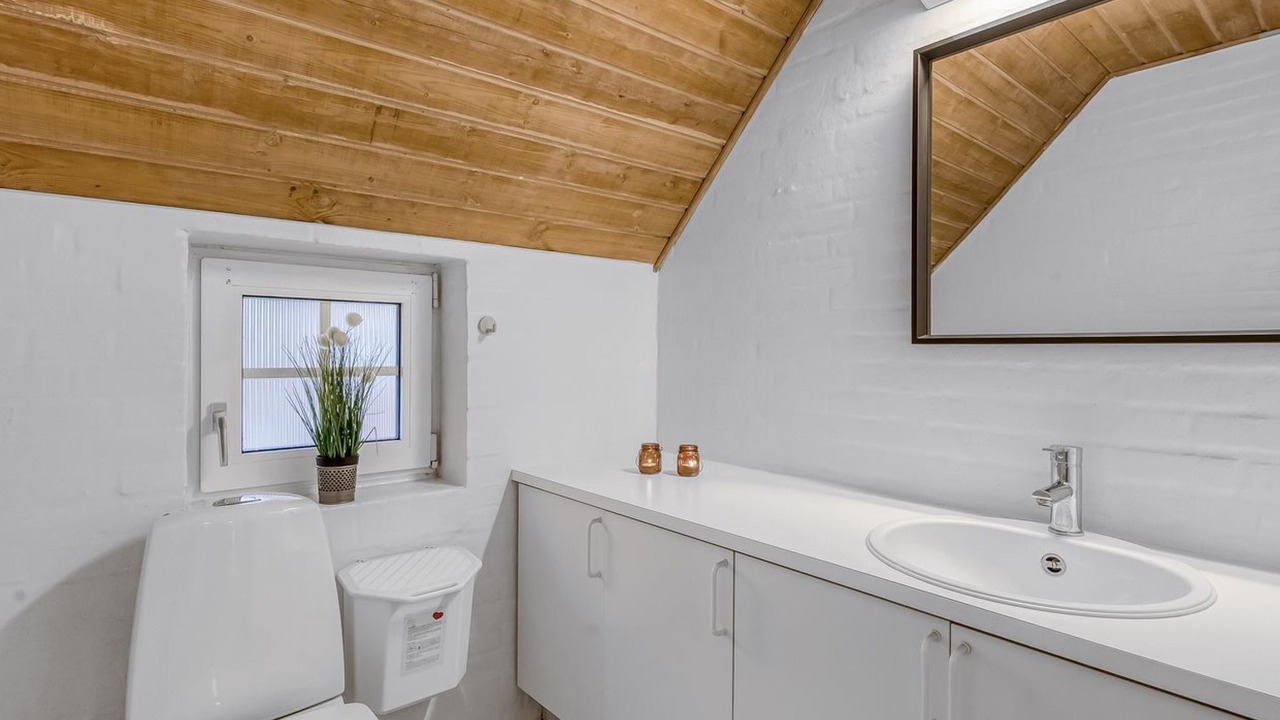 Photo of Bathroom in Øhuse
