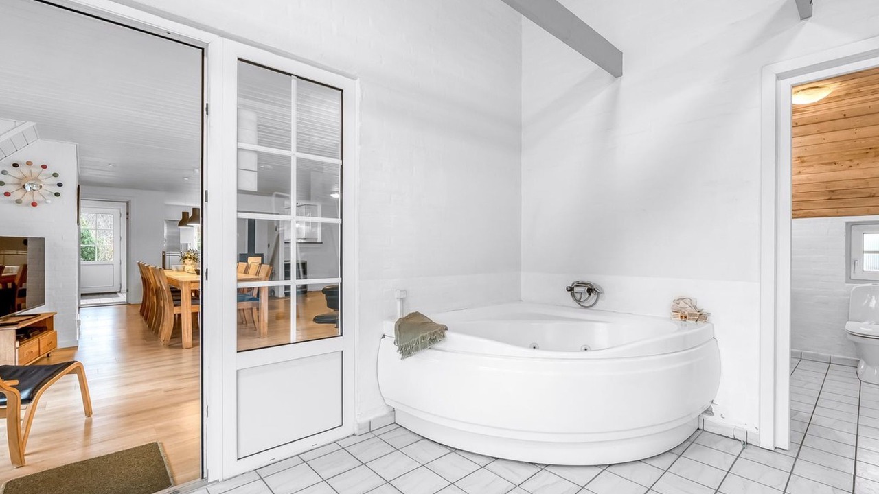 Photo of Bathroom in Øhuse