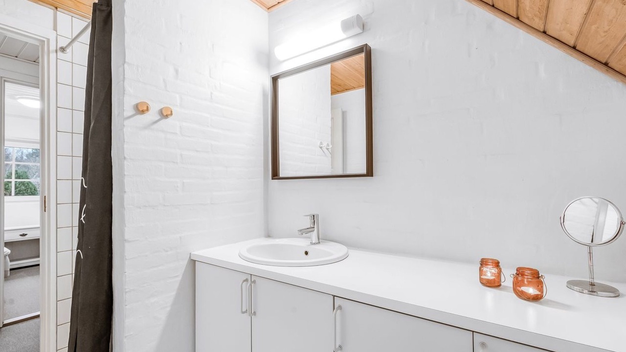 Photo of Bathroom in Øhuse