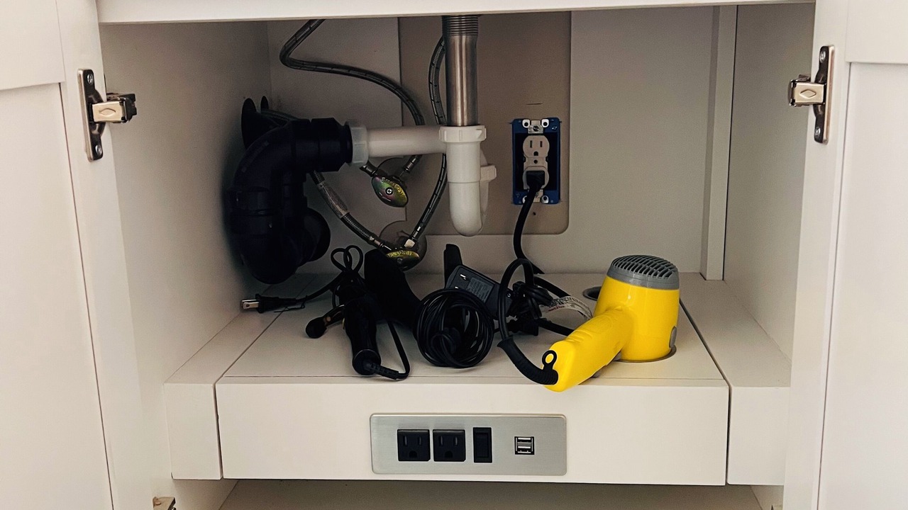 Photo of Others in Magnolia