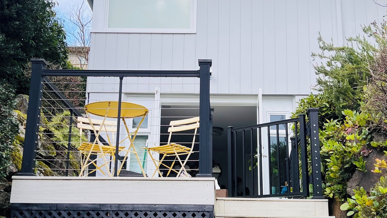 Photo of Others in Magnolia