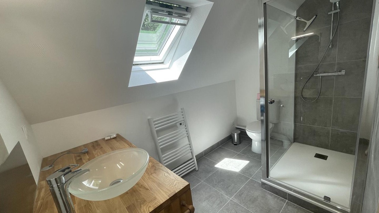 Photo of Bathroom in Reugny