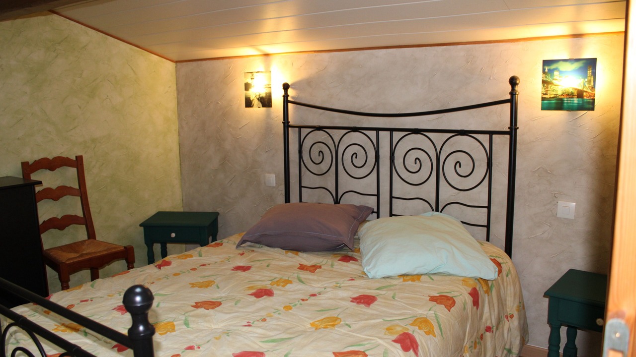 Photo of Bedroom in Surba