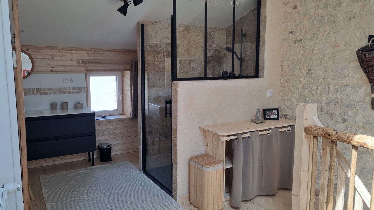 Photo of Bathroom in Saint-Mard