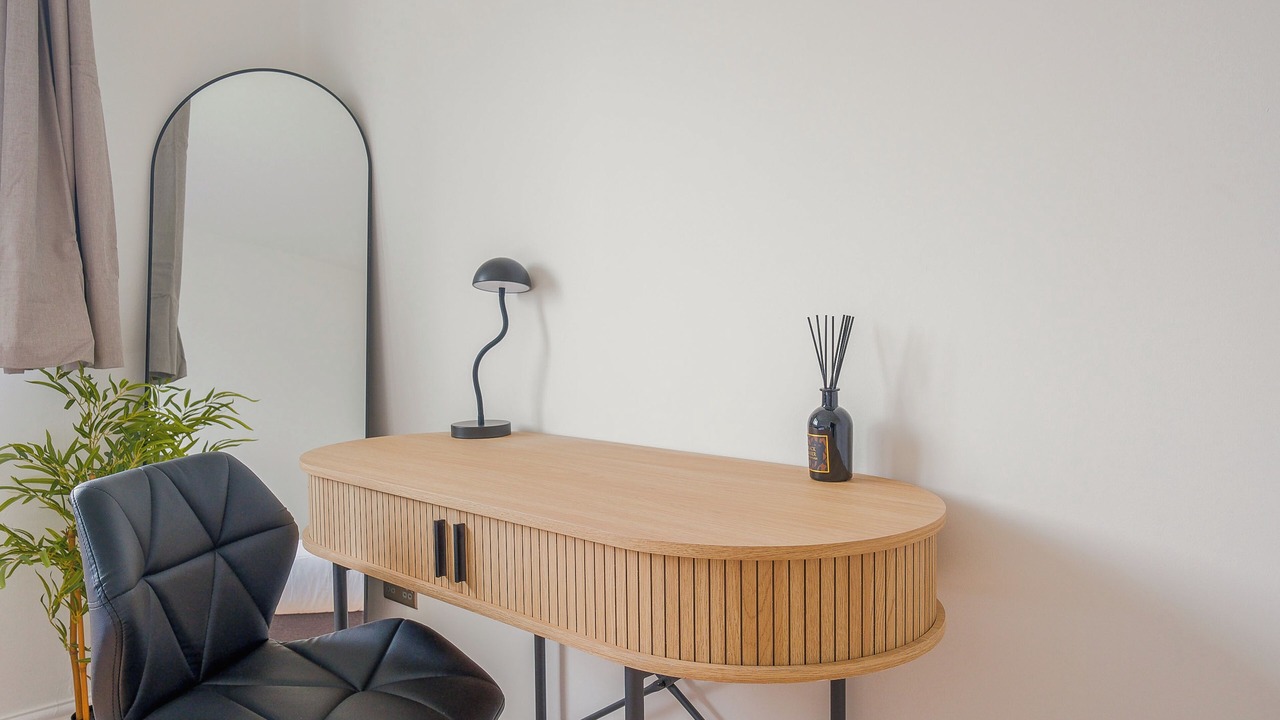 Photo of Others in Watford