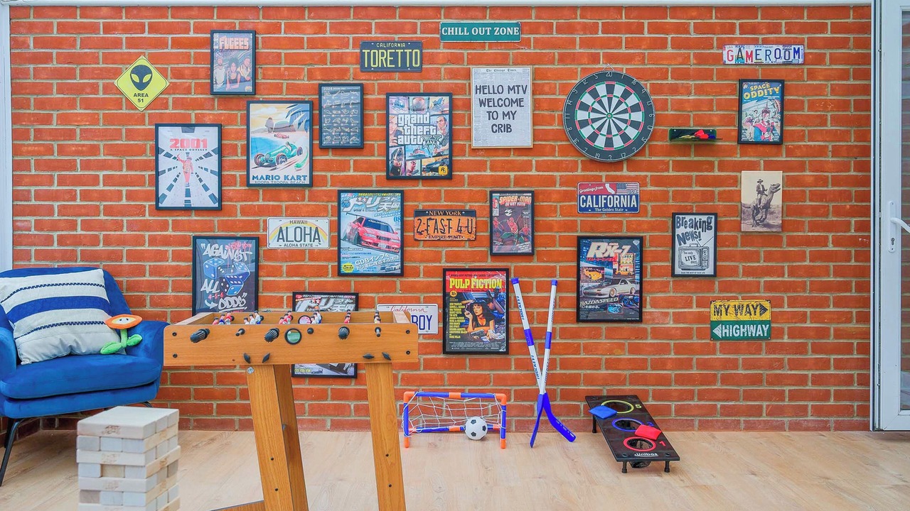 Photo of Others in Watford