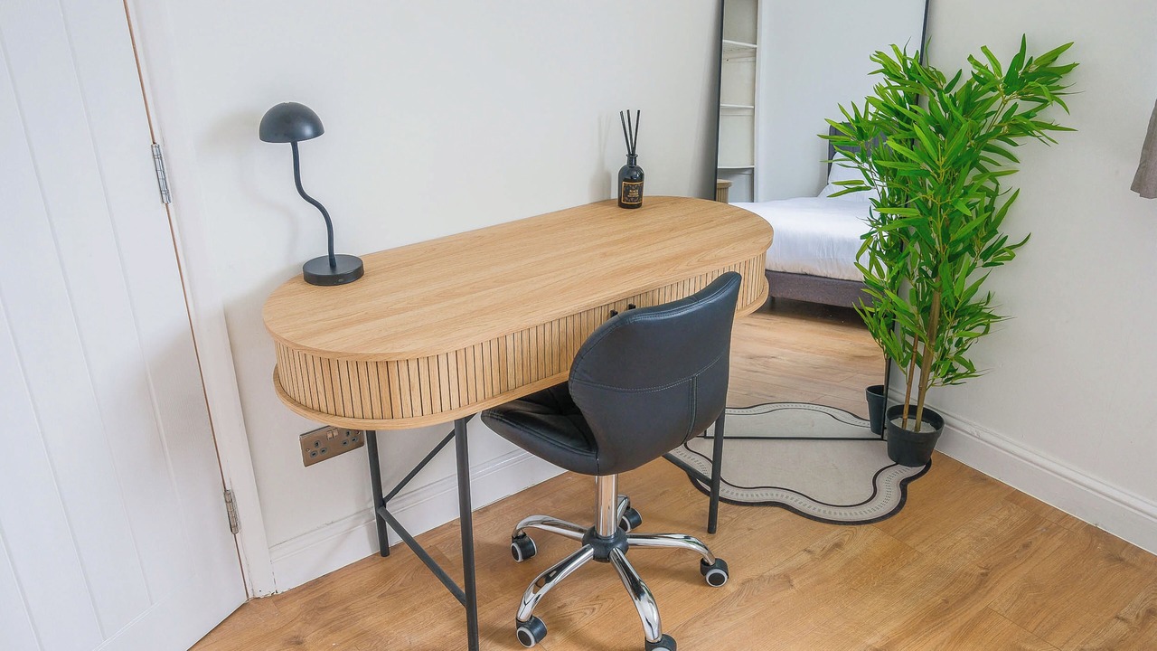 Photo of Others in Watford