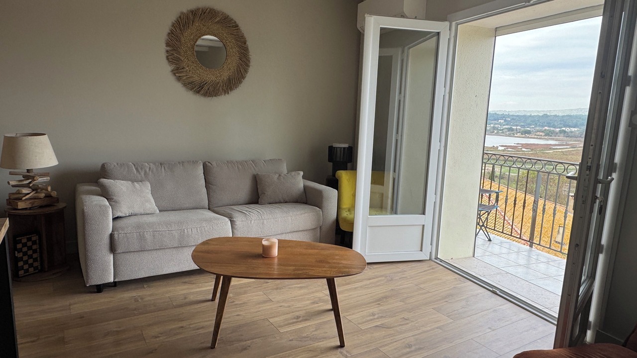 Photo of Livingroom in Balaruc-le-Vieux
