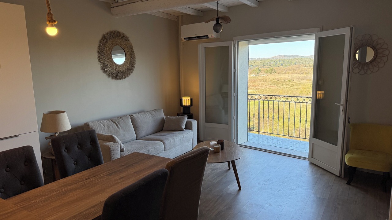 Photo of Livingroom in Balaruc-le-Vieux