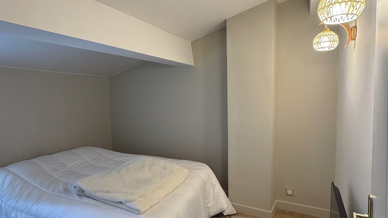 Photo of Bedroom in Balaruc-le-Vieux