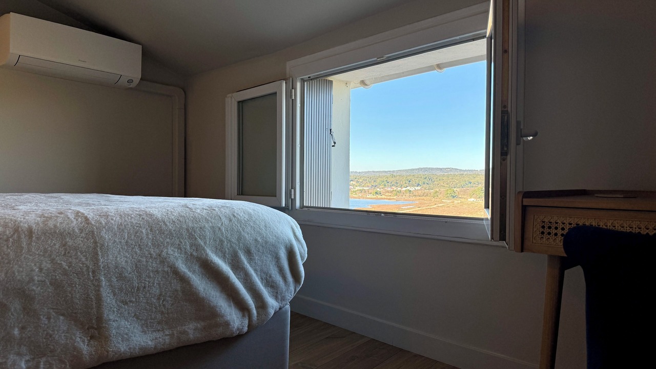 Photo of Bedroom in Balaruc-le-Vieux
