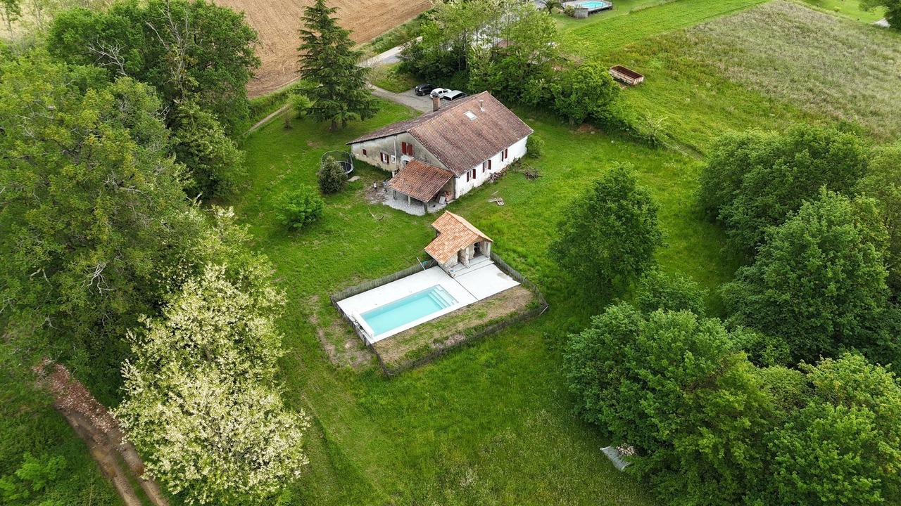 Photo of Outdoor in Gaas